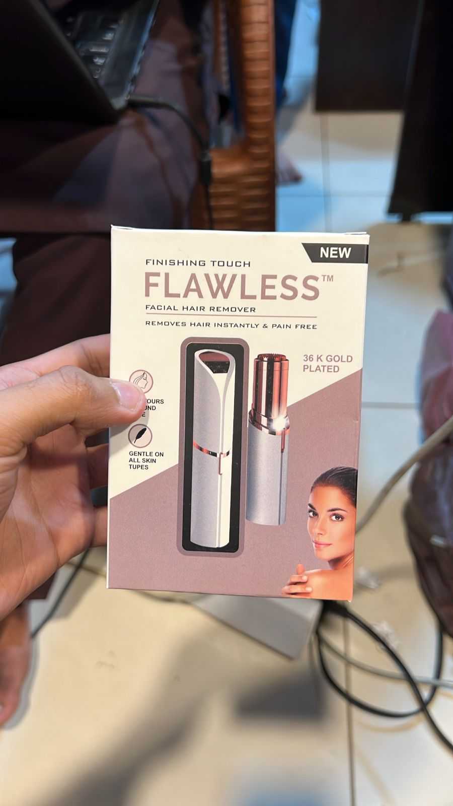 Electric Eyebrow Trimmer